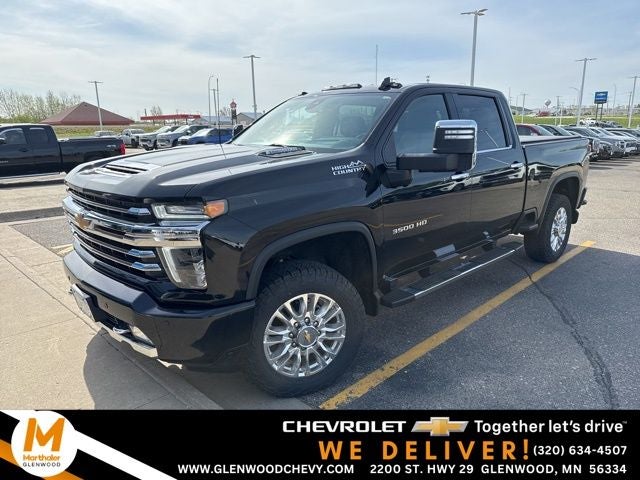 2023 Chevrolet Silverado HD High Country 4WD Crew Cab Long Box SRW's photo
