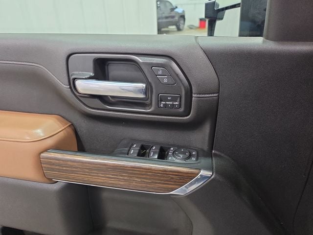 2023 Chevrolet Silverado 3500HD High Country