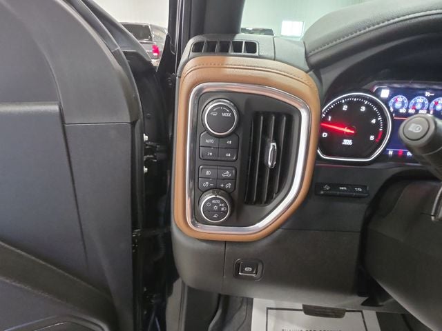 2023 Chevrolet Silverado 3500HD High Country