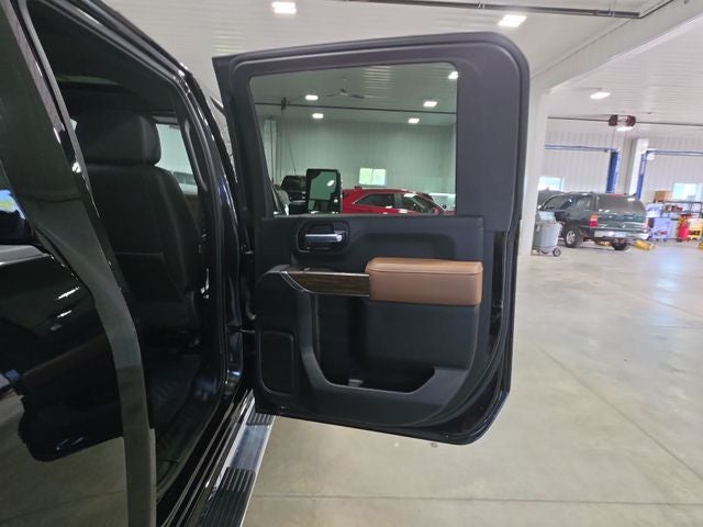 2023 Chevrolet Silverado 3500HD High Country