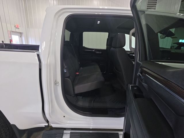 2024 Chevrolet Silverado 1500 LT LT1