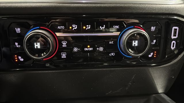 2024 Chevrolet Silverado 1500 LTZ w/Convenience l & ll