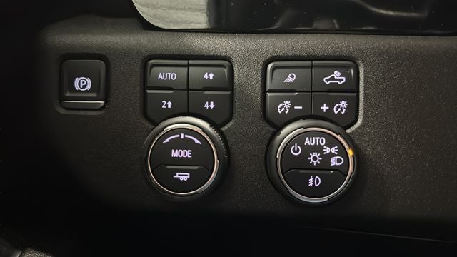 2024 Chevrolet Silverado 1500 LTZ w/Convenience l & ll