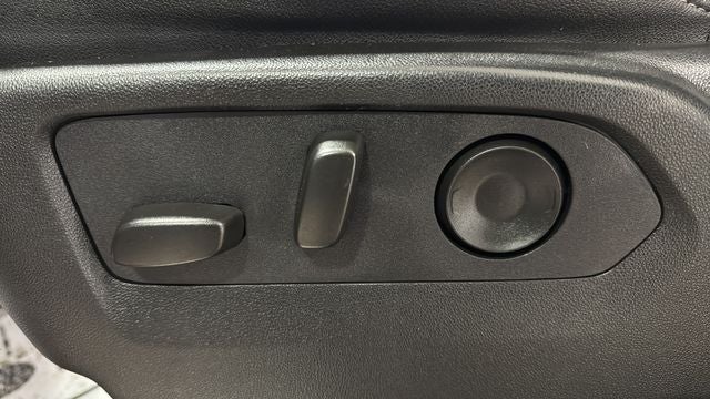 2024 Chevrolet Silverado 1500 LTZ w/Convenience l & ll