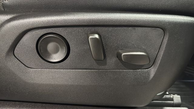 2024 Chevrolet Silverado 1500 LTZ w/Convenience l & ll