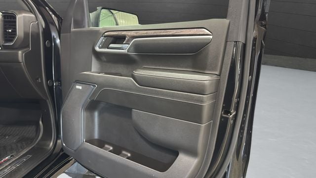 2024 Chevrolet Silverado 1500 LTZ w/Convenience l & ll