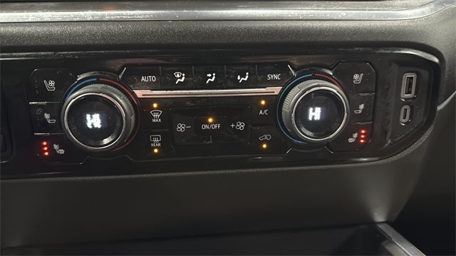 2023 Chevrolet Silverado 1500 High Country w/Tech Pkg