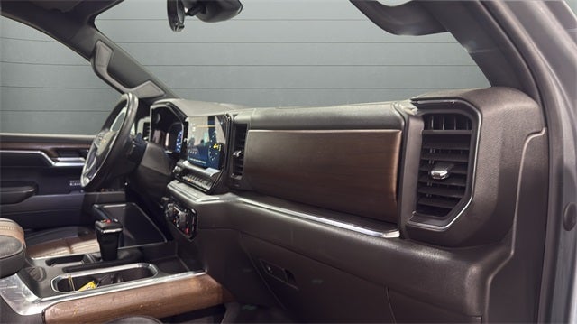 2023 Chevrolet Silverado 1500 High Country w/Tech Pkg