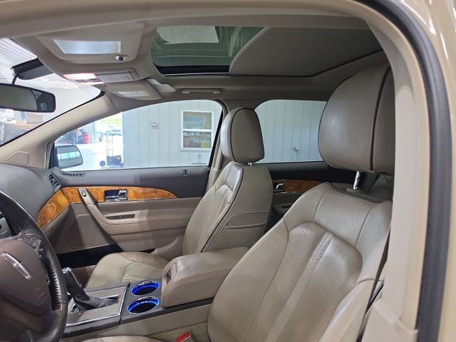 2015 Lincoln MKX Base