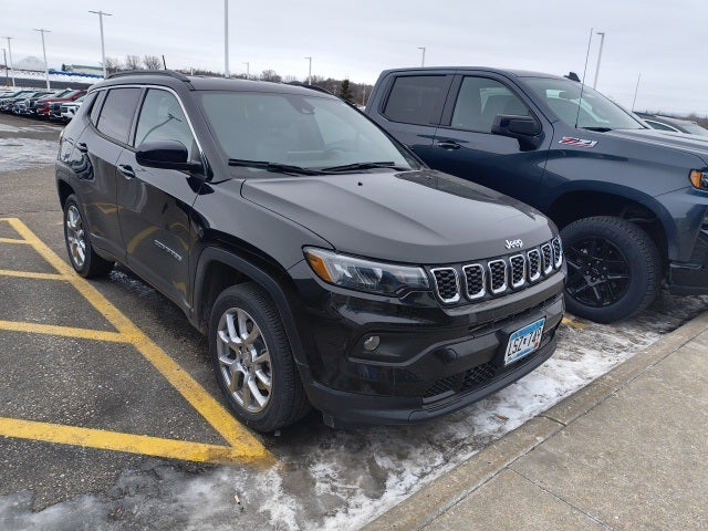 Used 2024 Jeep Compass Latitude Lux with VIN 3C4NJDFN4RT101720 for sale in Glenwood, Minnesota