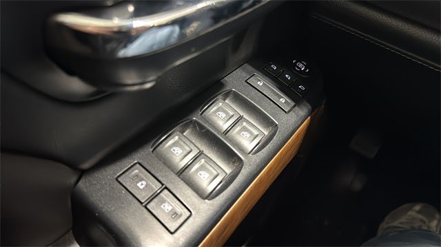 2017 Chevrolet Silverado 1500 LTZ 1LZ