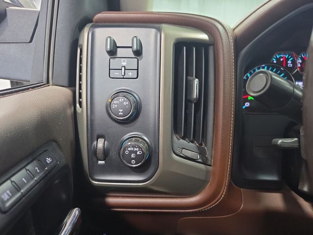 2016 Chevrolet Silverado 1500 High Country