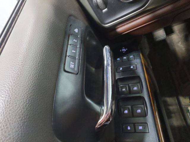 2016 Chevrolet Silverado 1500 High Country
