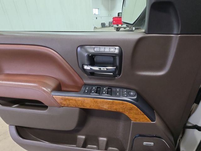 2014 Chevrolet Silverado 1500 High Country