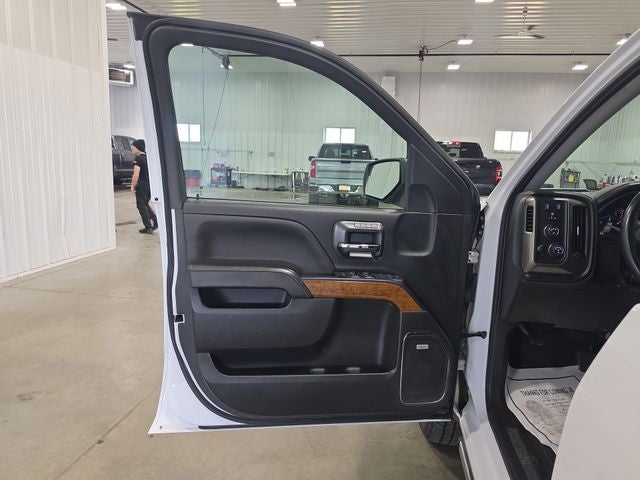 2017 Chevrolet Silverado 1500 High Country