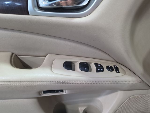 2015 Nissan Pathfinder SL