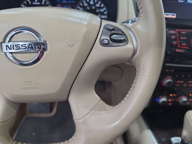 2015 Nissan Pathfinder SL