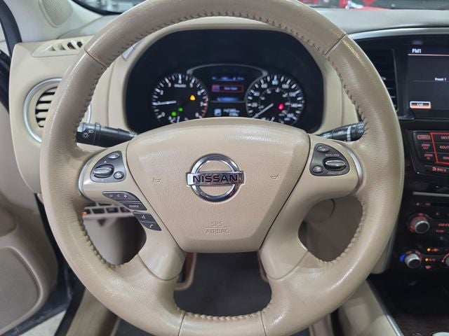 2015 Nissan Pathfinder SL