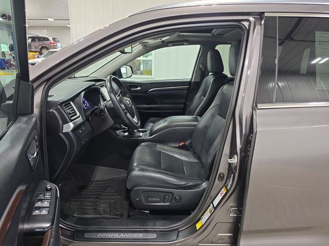 2015 Toyota Highlander Limited