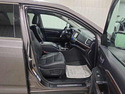 2015 Toyota Highlander Limited