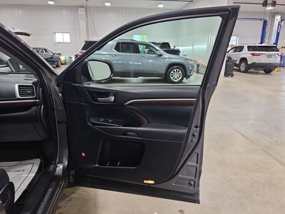 2015 Toyota Highlander Limited