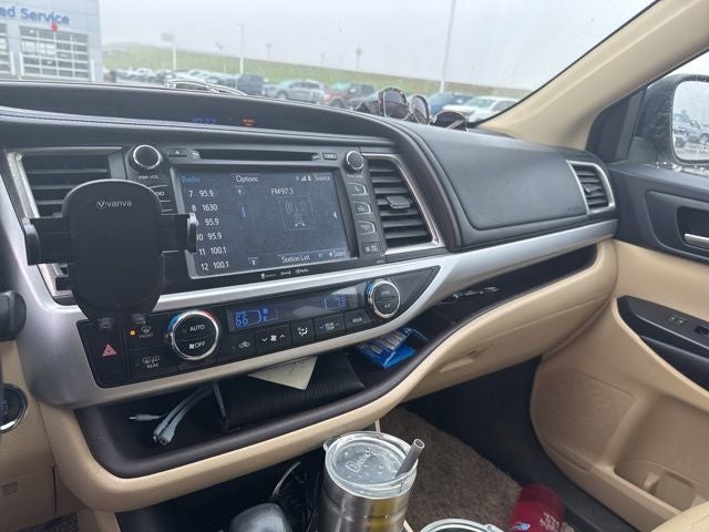 2017 Toyota Highlander XLE