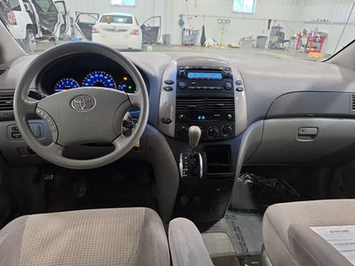 2007 Toyota Sienna CE