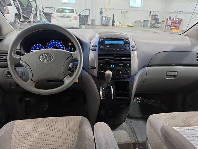 2007 Toyota Sienna CE