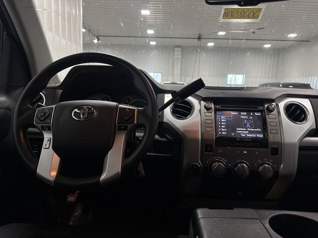 2014 Toyota Tundra SR5