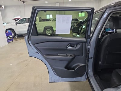 2024 Nissan Rogue Platinum