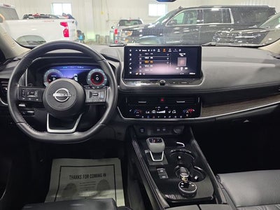 2024 Nissan Rogue Platinum