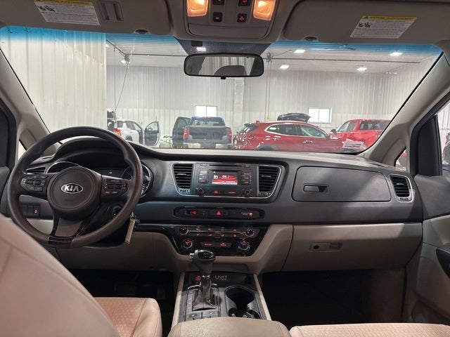 2016 Kia Sedona LX