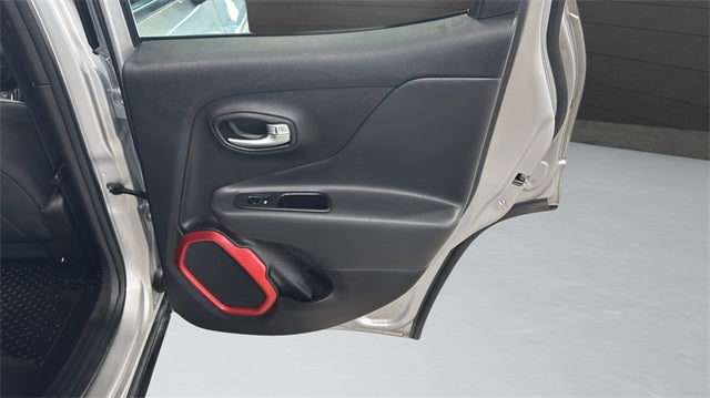 2018 Jeep Renegade Trailhawk