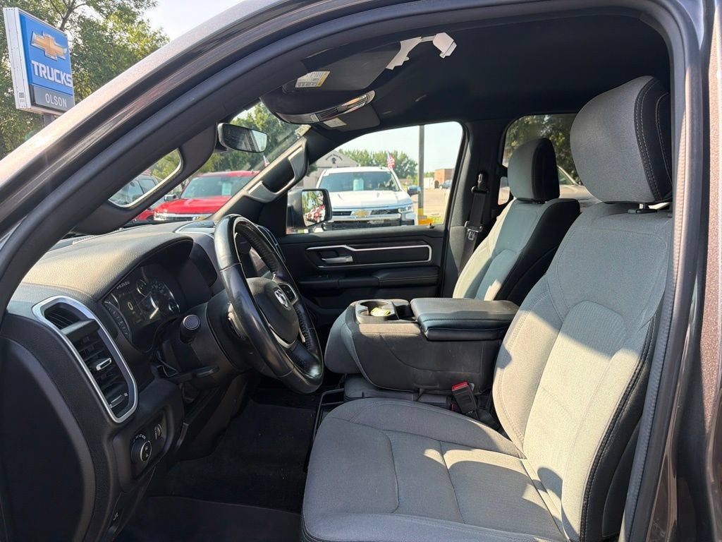 2023 RAM 1500 Big Horn Crew Cab 4x4 5'7" Box