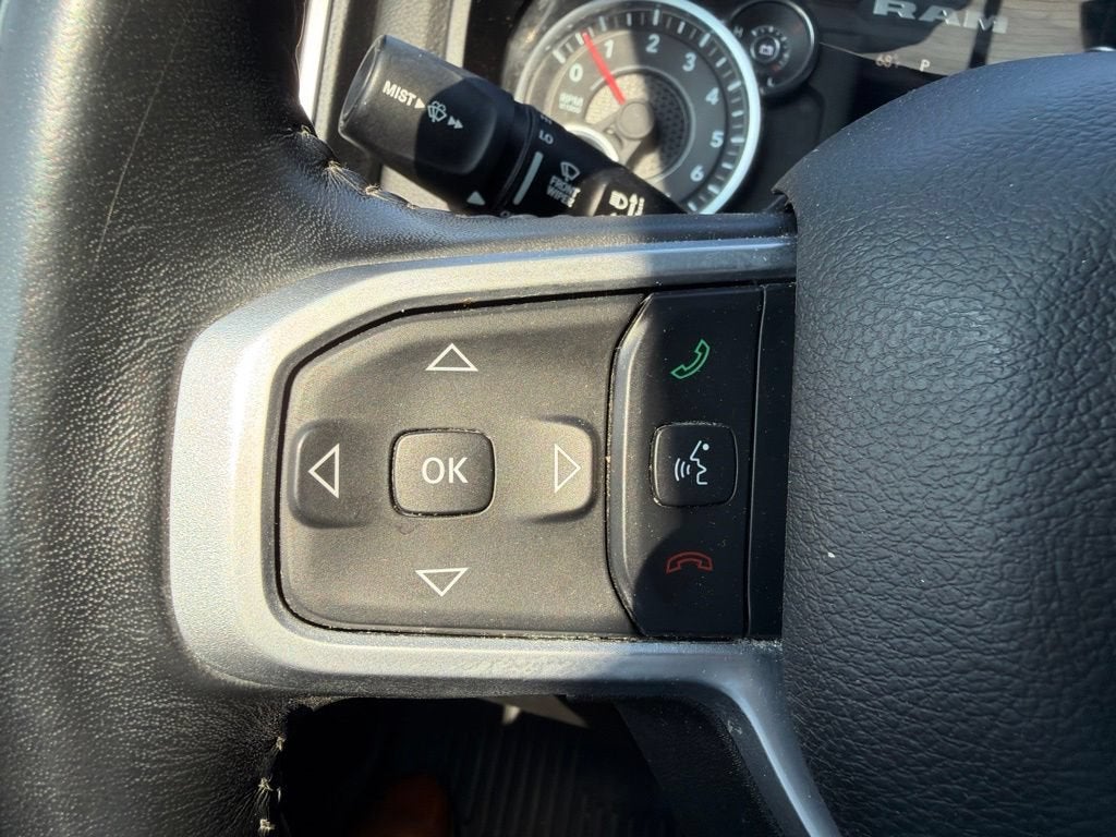 2023 RAM 1500 Big Horn Crew Cab 4x4 5'7" Box