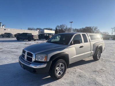 2005 Dodge Dakota SLT