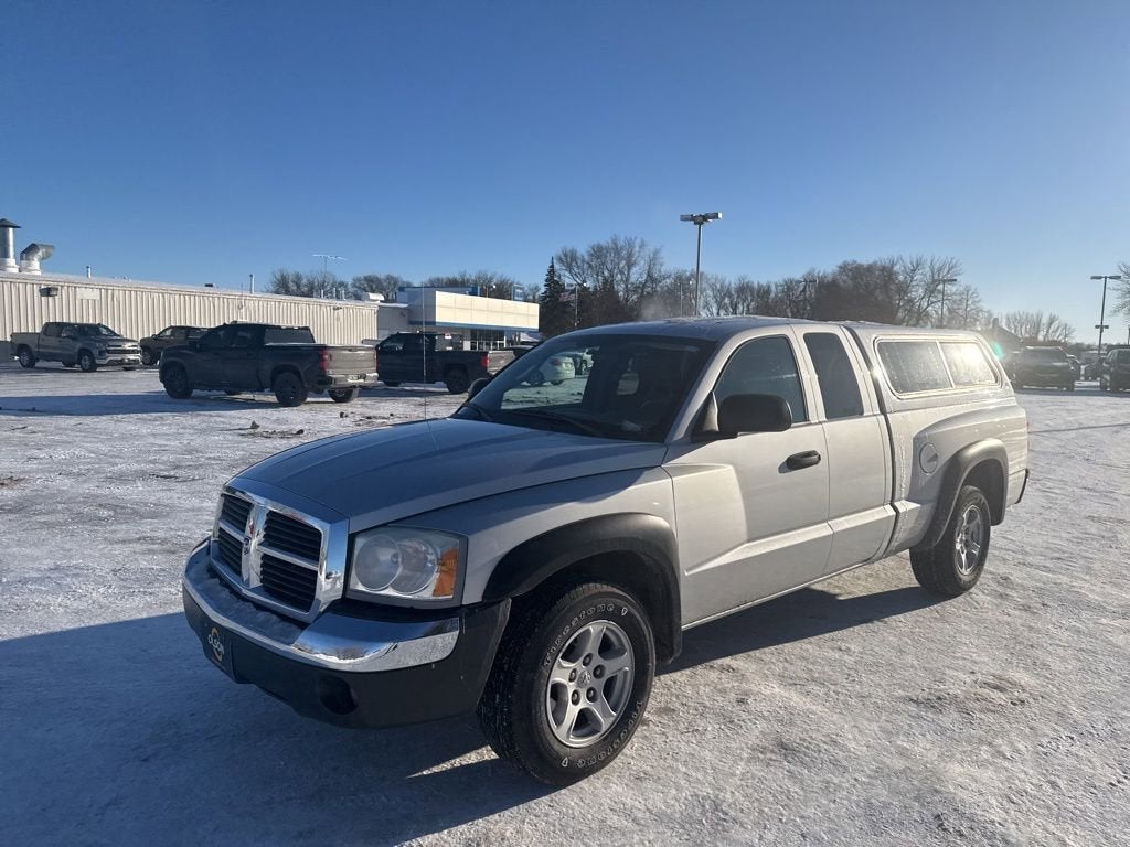 2005 Dodge Dakota SLT
