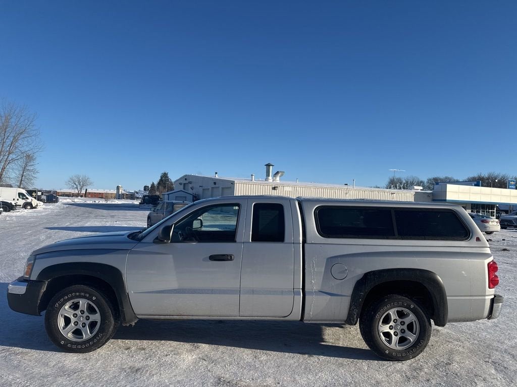 2005 Dodge Dakota SLT