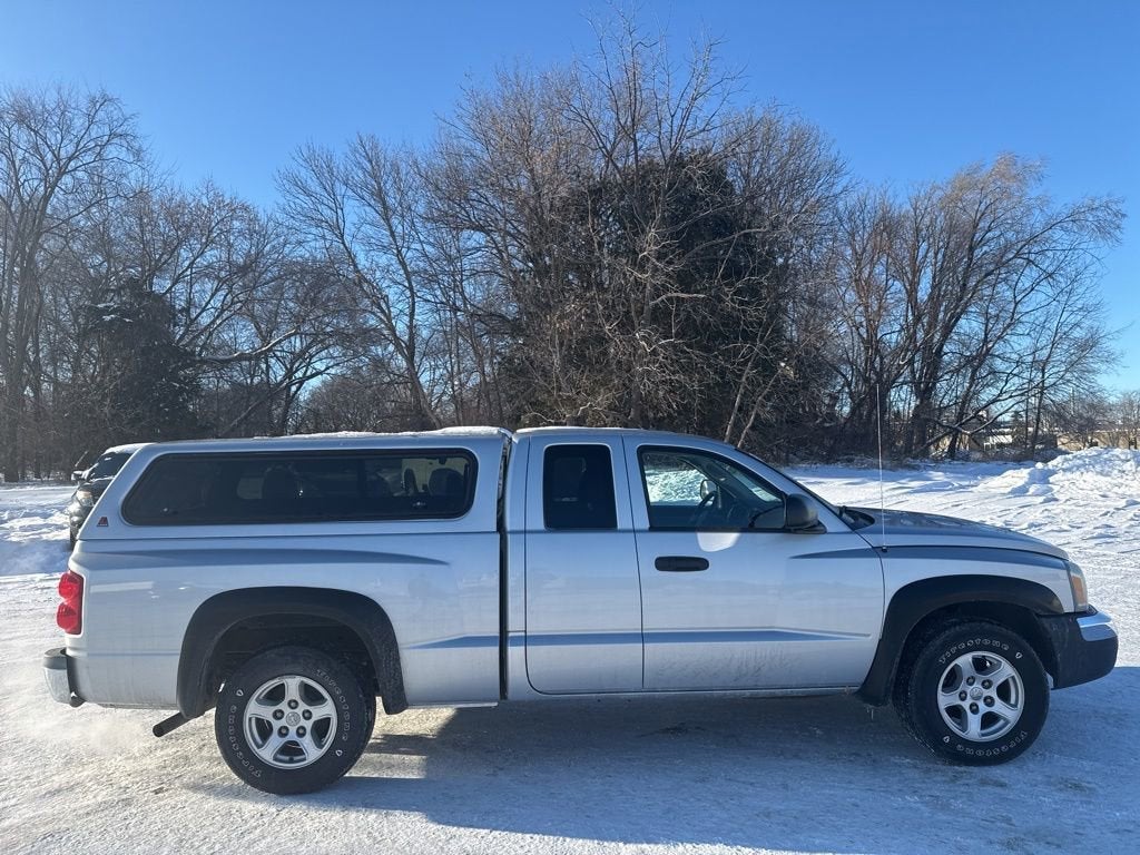 2005 Dodge Dakota SLT