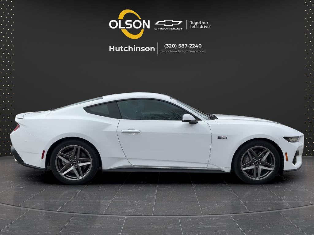 2024 Ford Mustang GT Premium Fastback