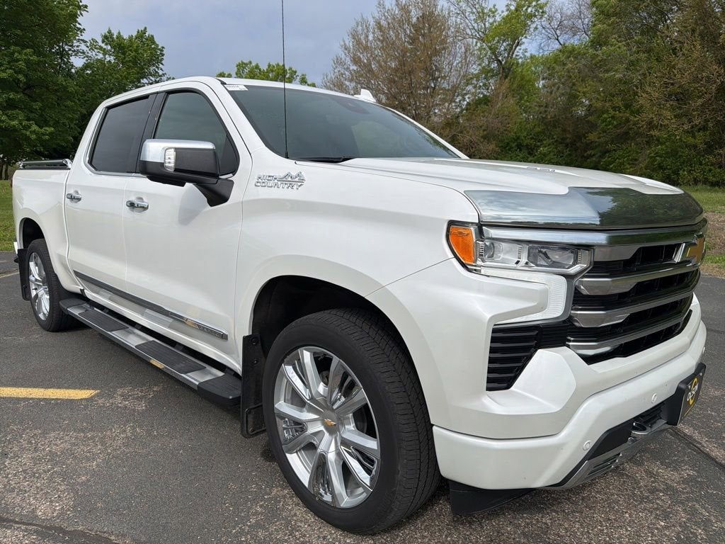 2023 Chevrolet Silverado 1500 High Country
