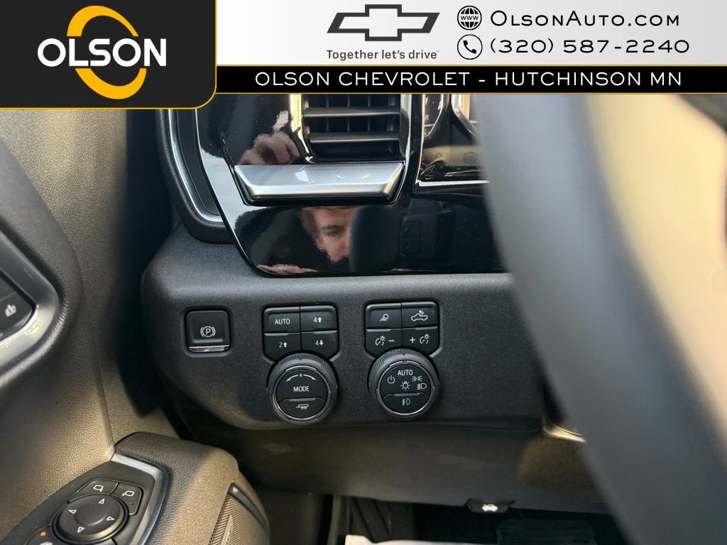 2025 Chevrolet Silverado 1500 LTZ