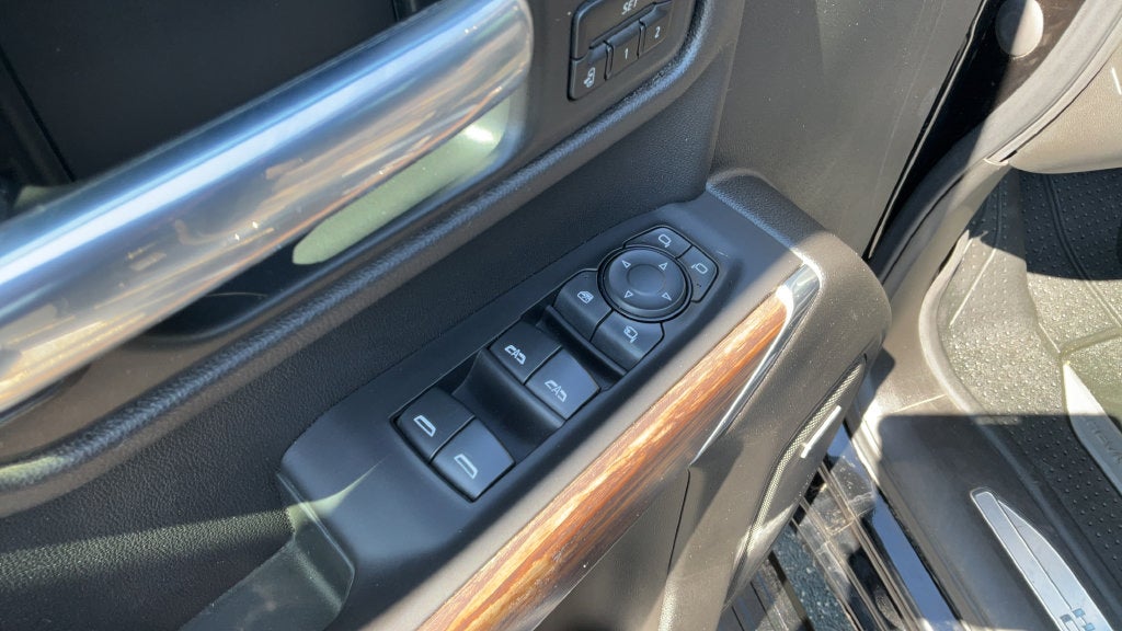 2020 Chevrolet Silverado 1500 High Country