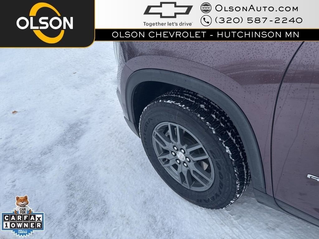 2025 GMC Acadia Elevation