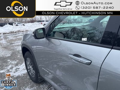 2025 GMC Acadia Elevation