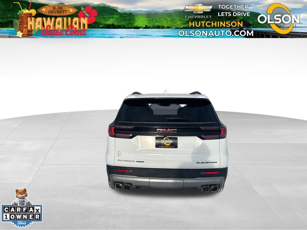 2025 GMC Acadia Elevation