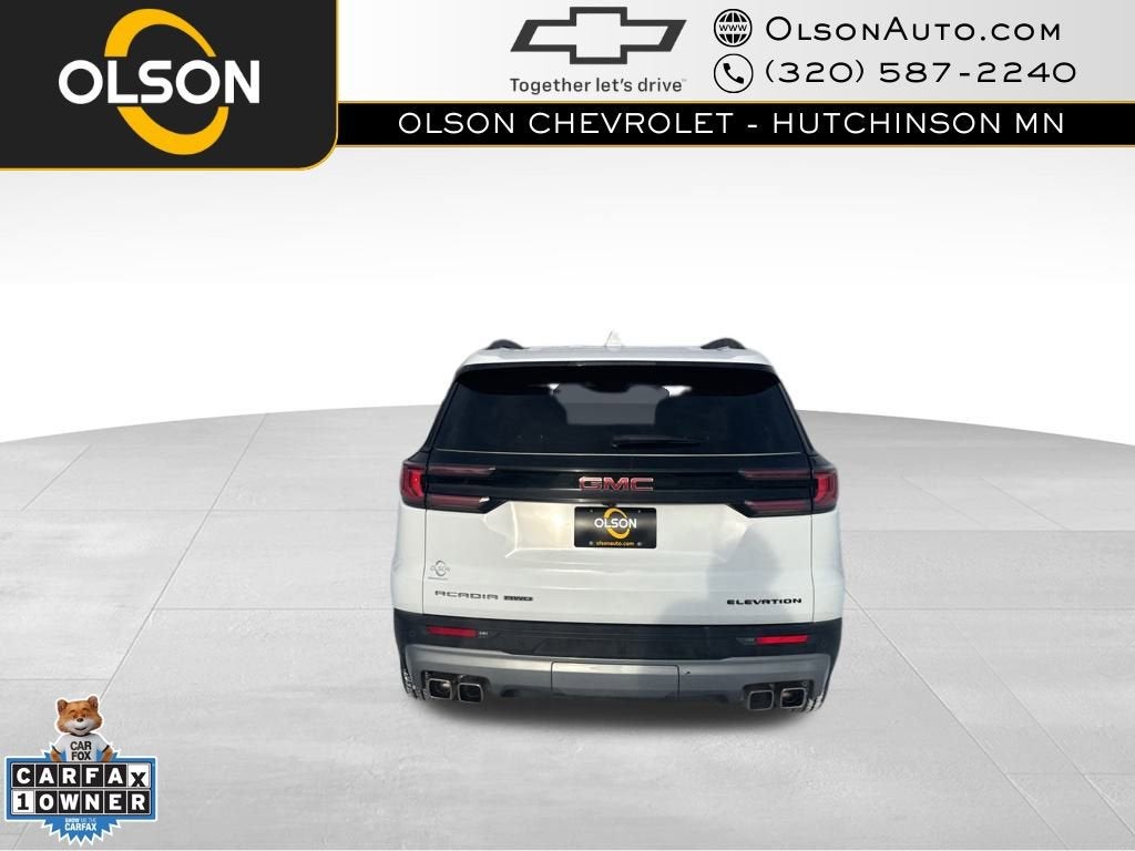 2025 GMC Acadia Elevation