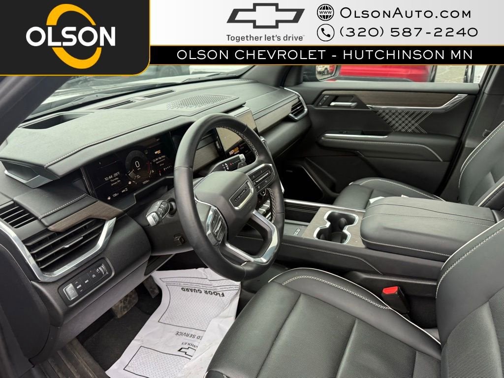 2024 GMC Acadia Denali