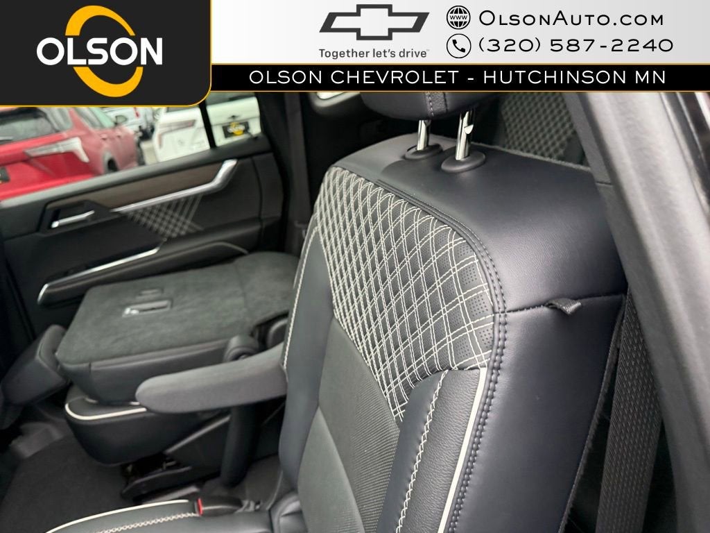 2024 GMC Acadia Denali