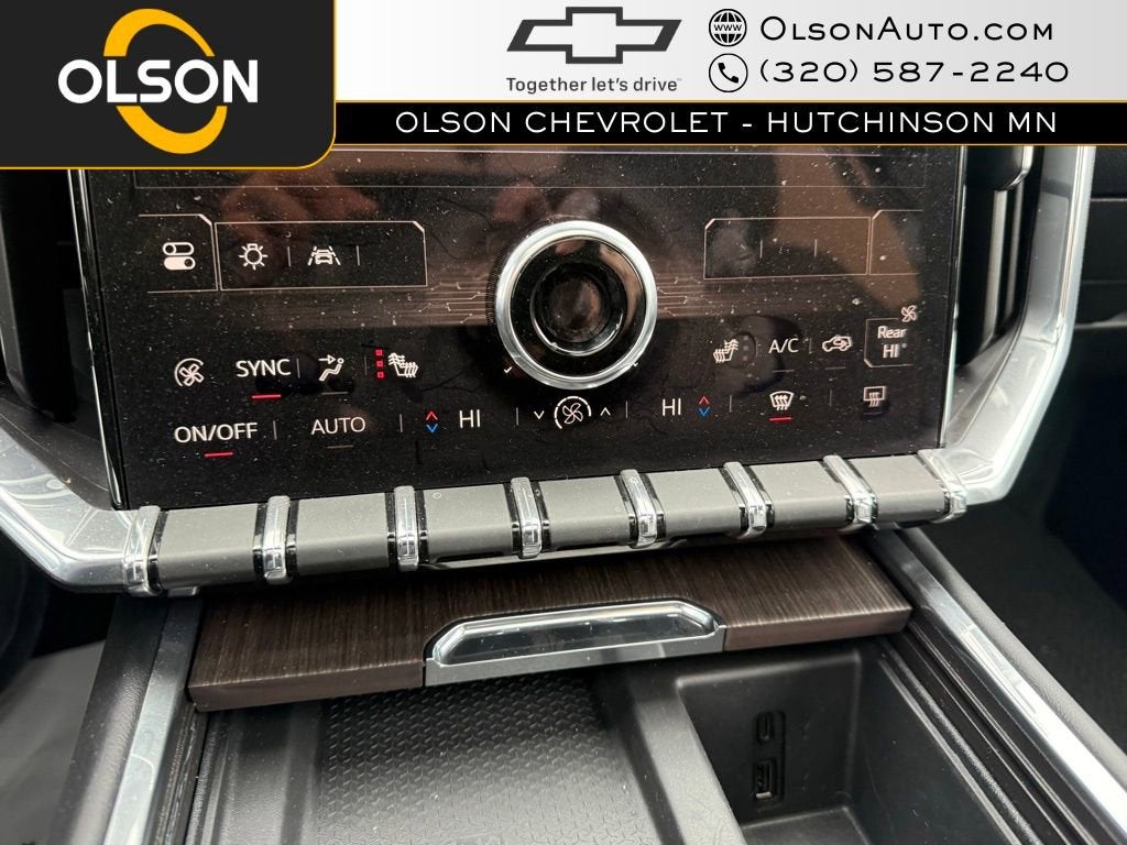 2024 GMC Acadia Denali